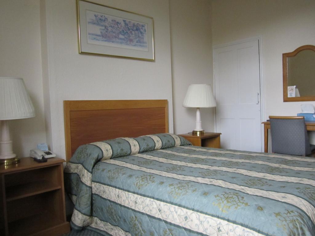 The Highcliffe Hotel 克利夫登 客房 照片