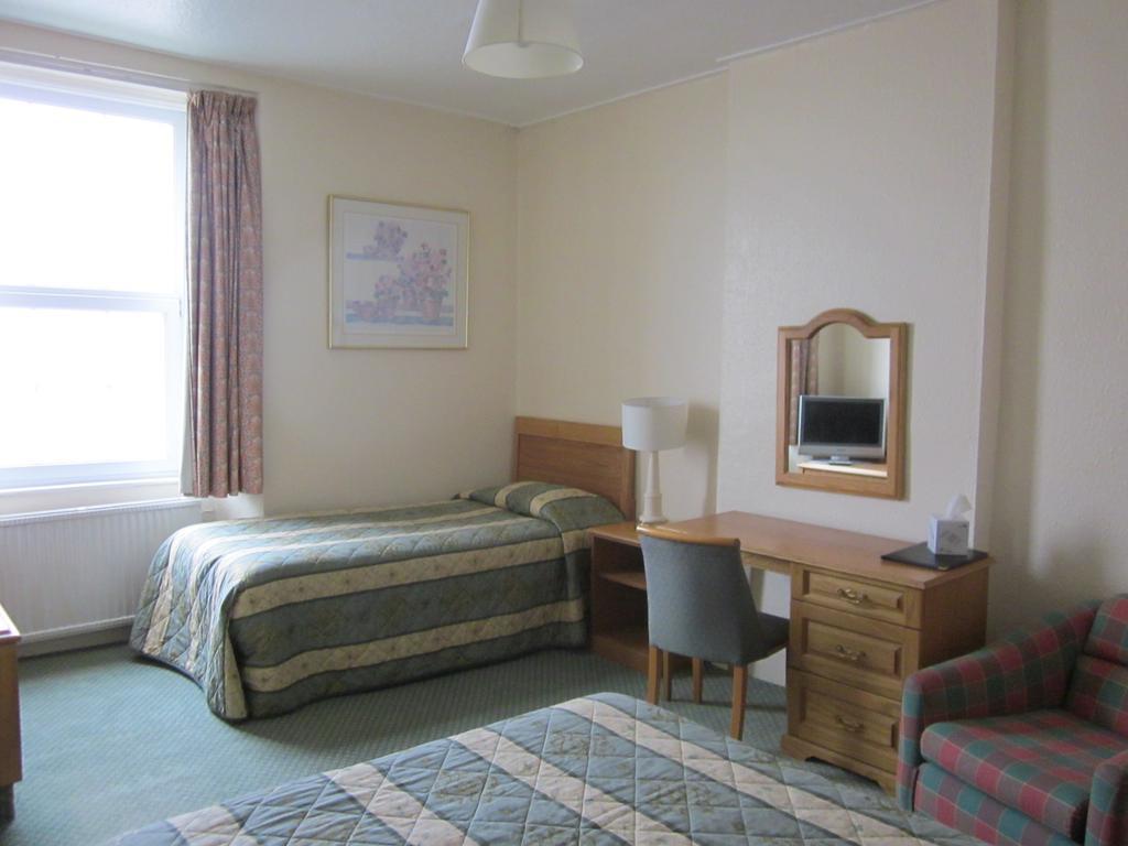 The Highcliffe Hotel 克利夫登 客房 照片